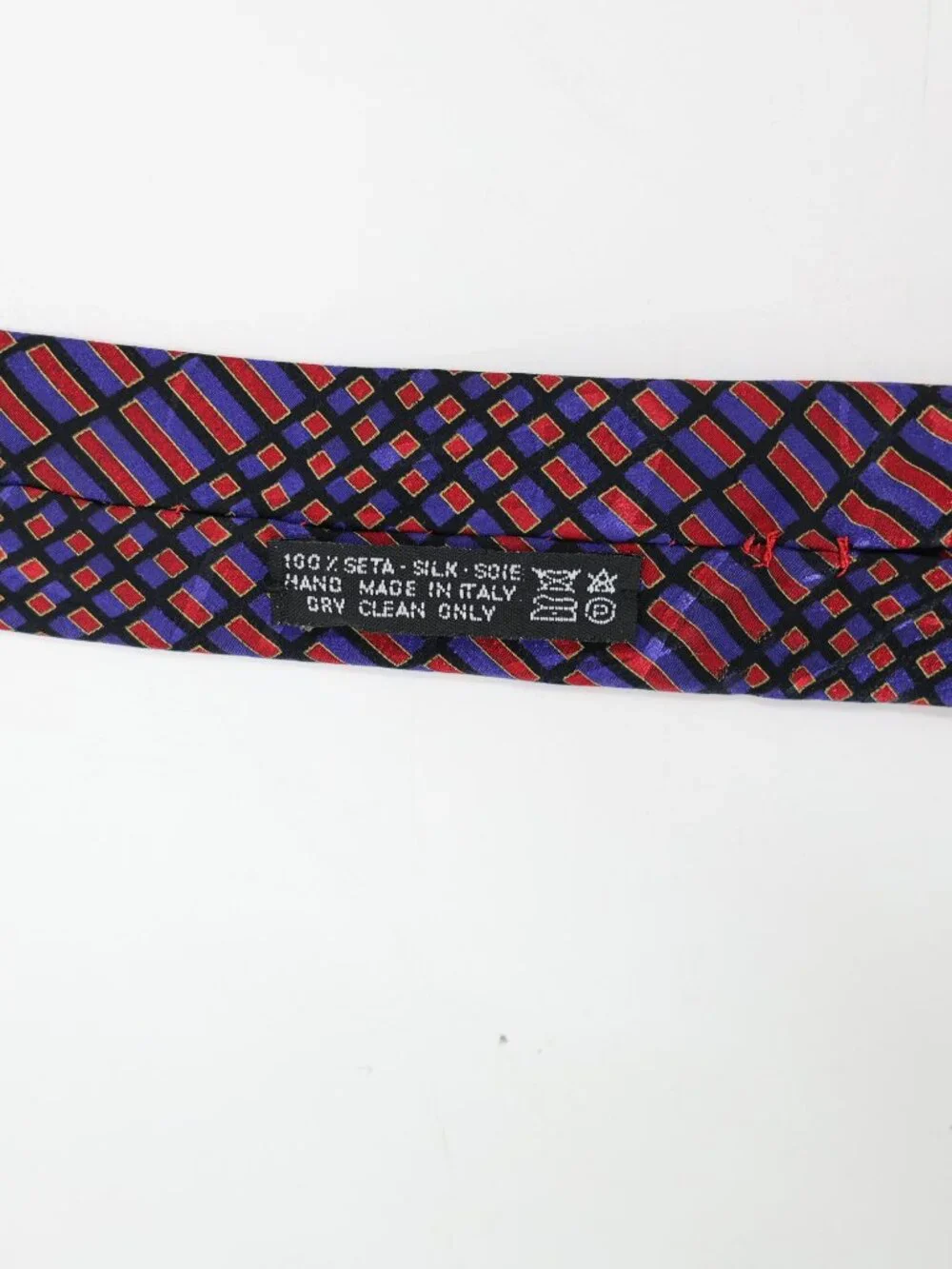 Brioni Tie Mens w4 L60 Geometric Pattern Silk Hand Made in Italy embossed luxury